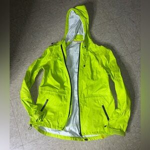 Xersion Windbreaker